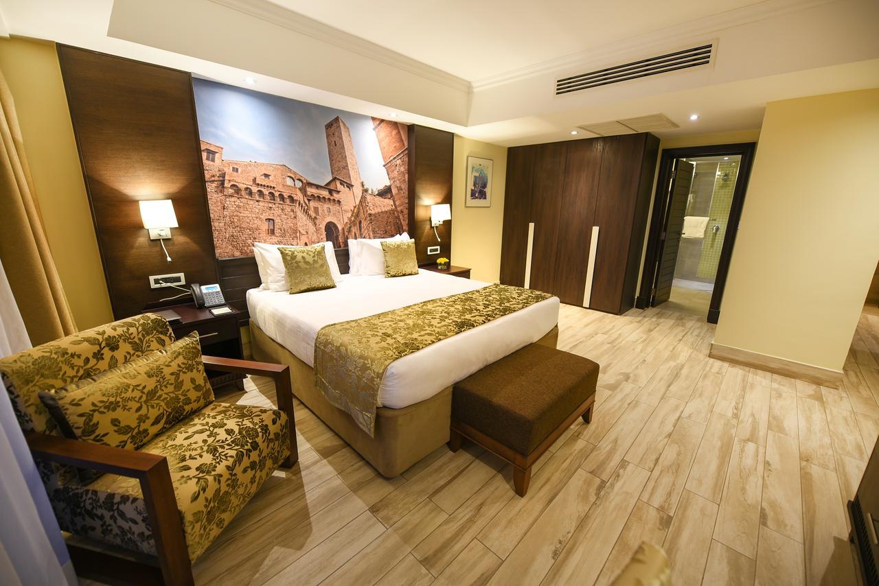 Mestil Hotel & Residences Kampala Exterior photo